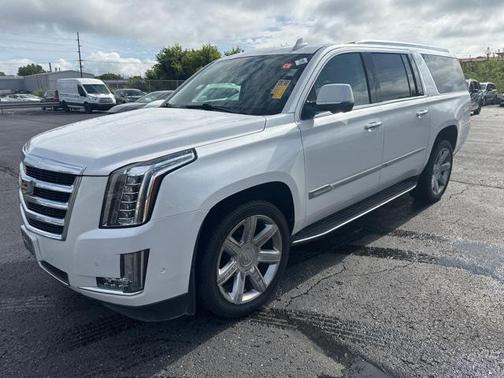2019 Cadillac Escalade ESV Luxury