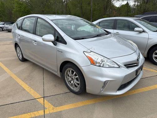 Classic Silver Metallic 2012 Toyota Prius v Three