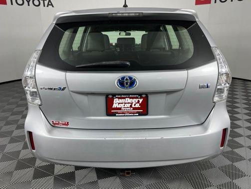 Classic Silver Metallic 2012 Toyota Prius v Two