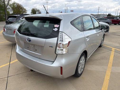 Classic Silver Metallic 2012 Toyota Prius v Three