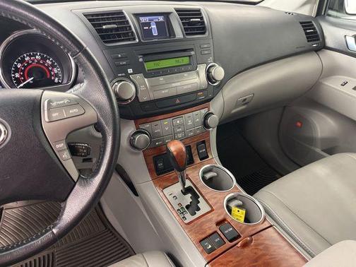2010 Toyota Highlander Limited