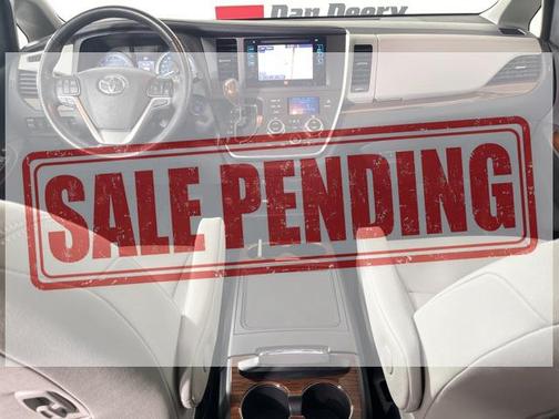 2017 Toyota Sienna Limited Premium