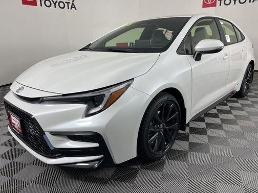 Wind Chill Pearl 2026 Toyota Corolla Hybrid SE