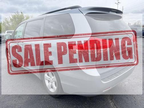 2012 Toyota Sienna LE