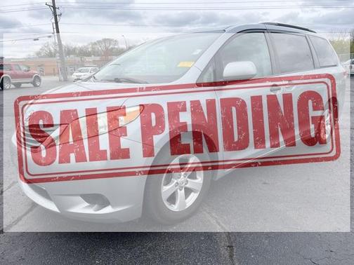 2012 Toyota Sienna LE