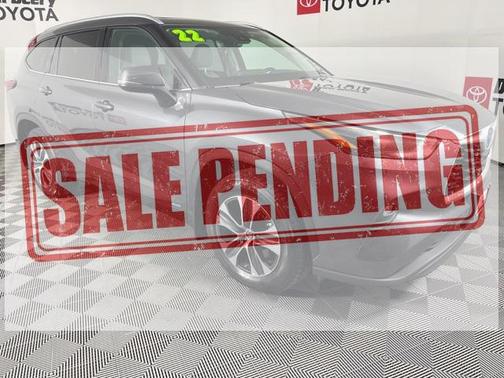 2022 Toyota Highlander Hybrid XLE