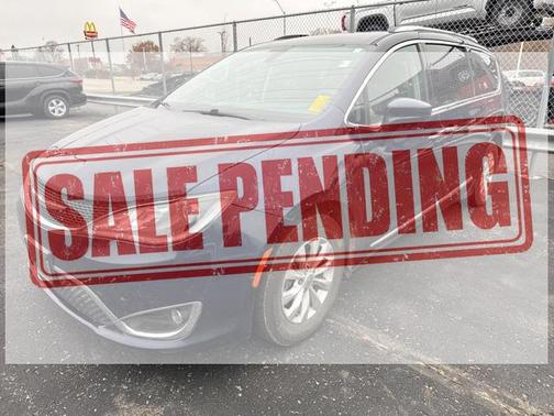 2018 Chrysler Pacifica Touring-L Plus