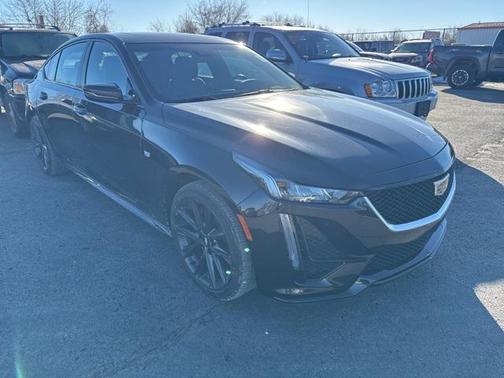 2022 Cadillac CT5 Sport