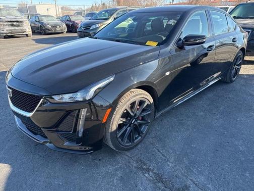 2022 Cadillac CT5 Sport