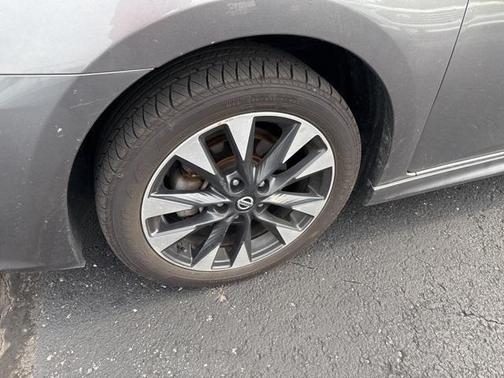 2019 Nissan Sentra SR