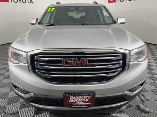 2017 GMC Acadia SLE-2
