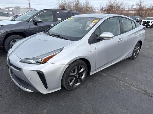 2021 Toyota Prius XLE