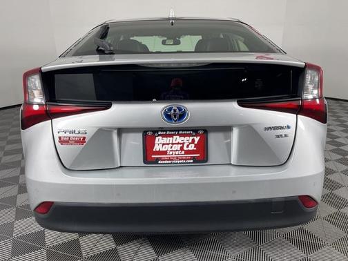 2021 Toyota Prius XLE