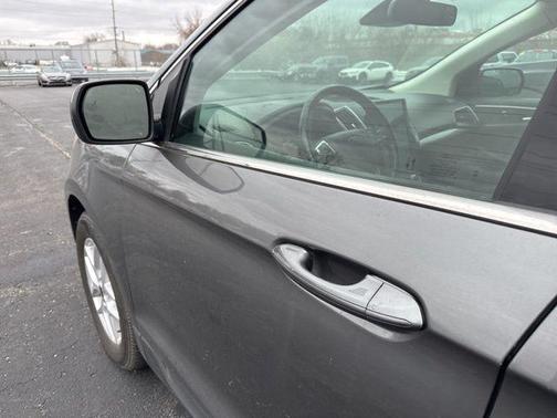 Gray Metallic 2023 Ford Edge SEL