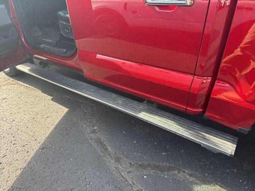 Rapid Red Metallic Tinted Clearcoat 2023 Ford F-150 Platinum