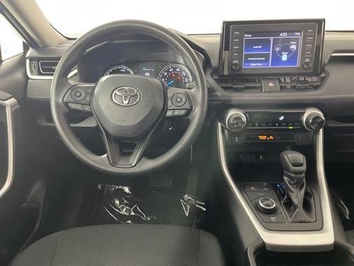 2019 Toyota RAV4 Hybrid LE