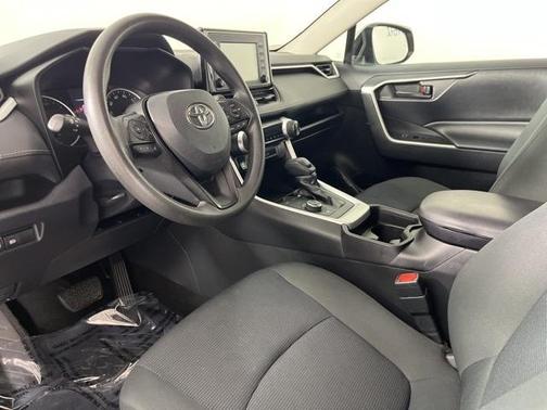 2019 Toyota RAV4 Hybrid LE