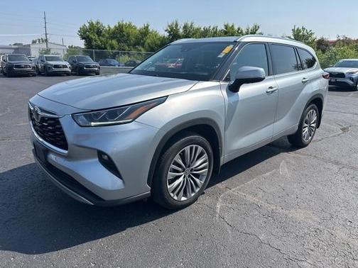 2021 Toyota Highlander Platinum
