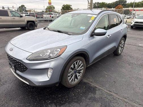 Blue Silver Metallic 2022 Ford Escape Titanium