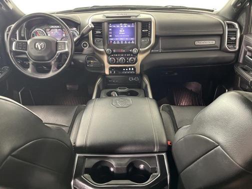 2019 RAM 3500 Laramie Crew Cab 4x4 6'4' Box