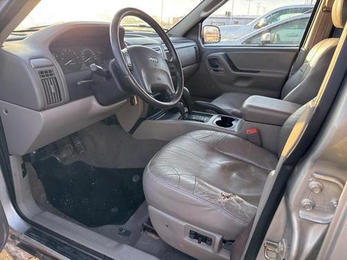 2004 Jeep Grand Cherokee Laredo