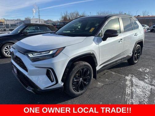 2025 Toyota RAV4 Hybrid SE