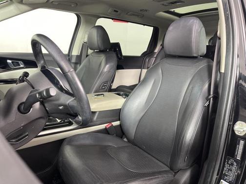 2022 Kia Carnival SX Prestige