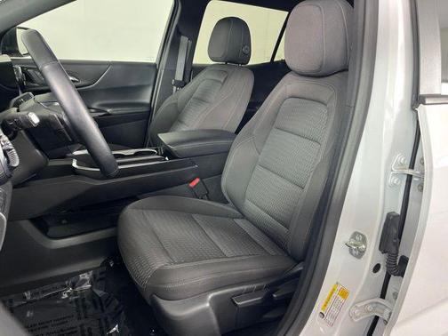 Summit White 2025 Chevrolet Equinox 1LT