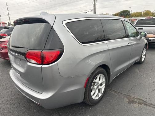2018 Chrysler Pacifica Touring Plus