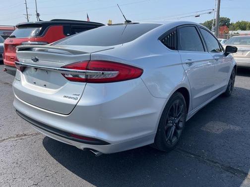 2018 Ford Fusion Hybrid SE