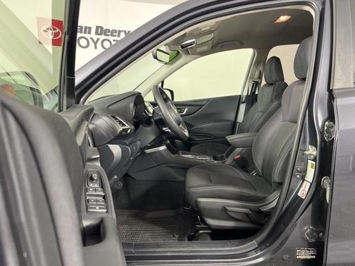 2019 Subaru Forester Base