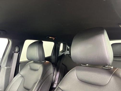 Baltic Gray Metallic Clearcoat 2024 Jeep Compass Latitude