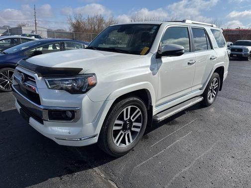 Blizzard Pearl 2020 Toyota 4Runner Limited