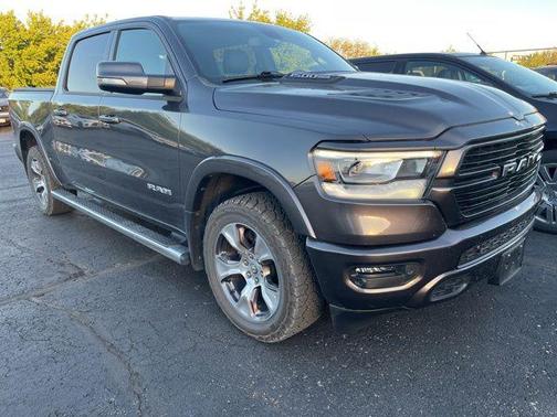 Granite Crystal Metallic Clearcoat 2020 RAM 1500 Laramie