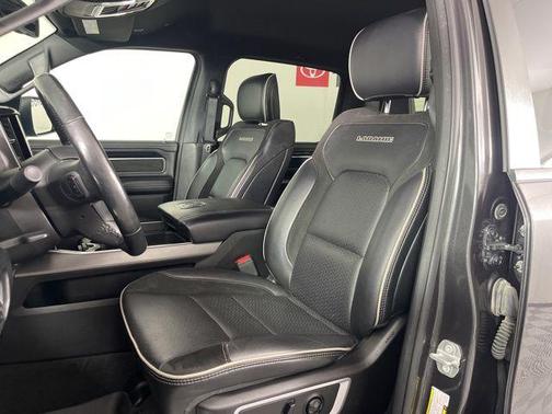 Granite Crystal Metallic Clearcoat 2020 RAM 1500 Laramie