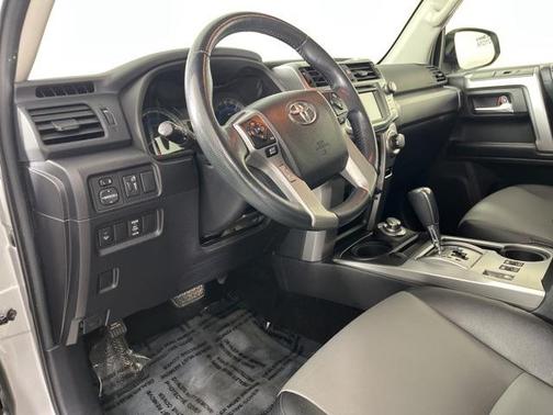 2016 Toyota 4Runner SR5 Premium