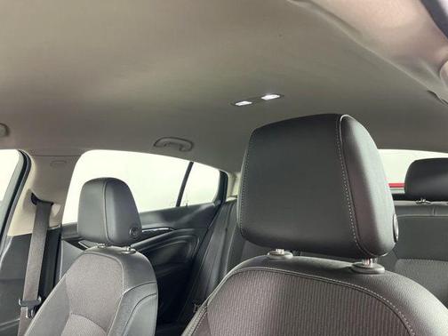 2019 Buick Regal Sportback Preferred II