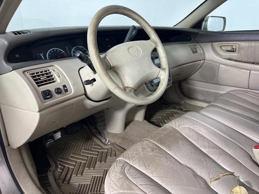 2001 Toyota Avalon XLS