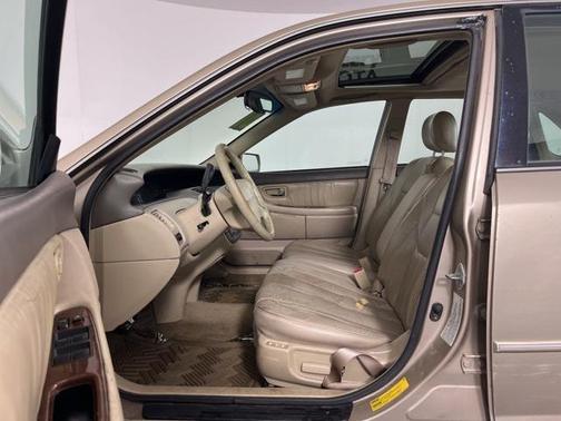 2001 Toyota Avalon XLS