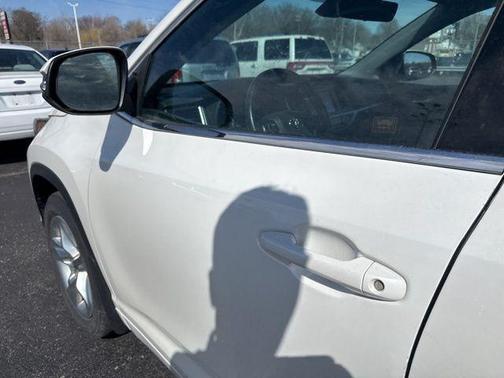 Blizzard Pearl 2018 Toyota Highlander Limited