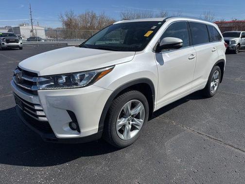 Blizzard Pearl 2018 Toyota Highlander Limited