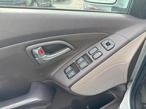 2015 Hyundai TUCSON Limited