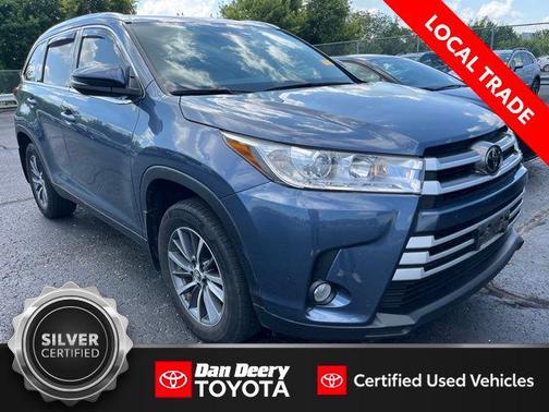 Blue 2019 Toyota Highlander XLE