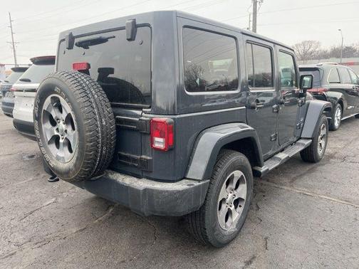 2017 Jeep Wrangler Unlimited Sahara
