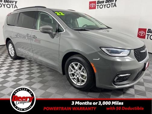 2022 Chrysler Pacifica Touring-L
