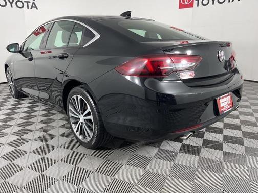 2019 Buick Regal Sportback FWD Preferred II