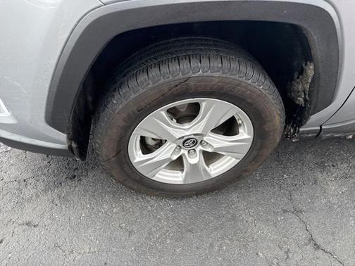 2019 Toyota RAV4 Hybrid XLE