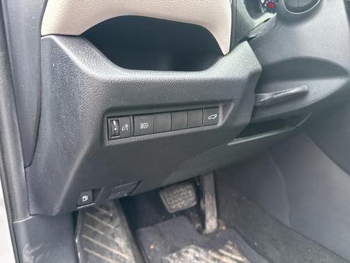 2019 Toyota RAV4 Hybrid XLE