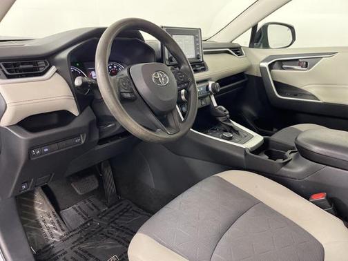 2019 Toyota RAV4 Hybrid XLE