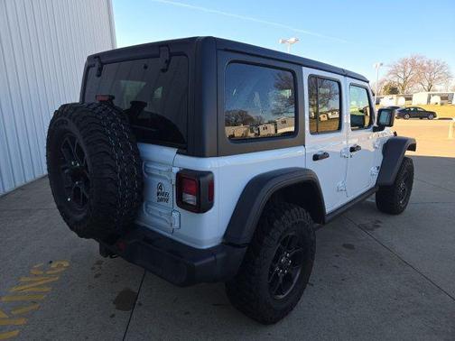 Bright White Clearcoat 2025 Jeep Wrangler 4xe Willys